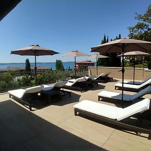 https://meridiana-sirmione.it-lombardy.com